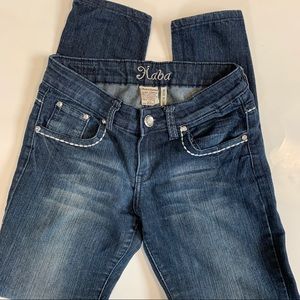 Kaba Woman jeans size 3 dark wash embroidered pockets
